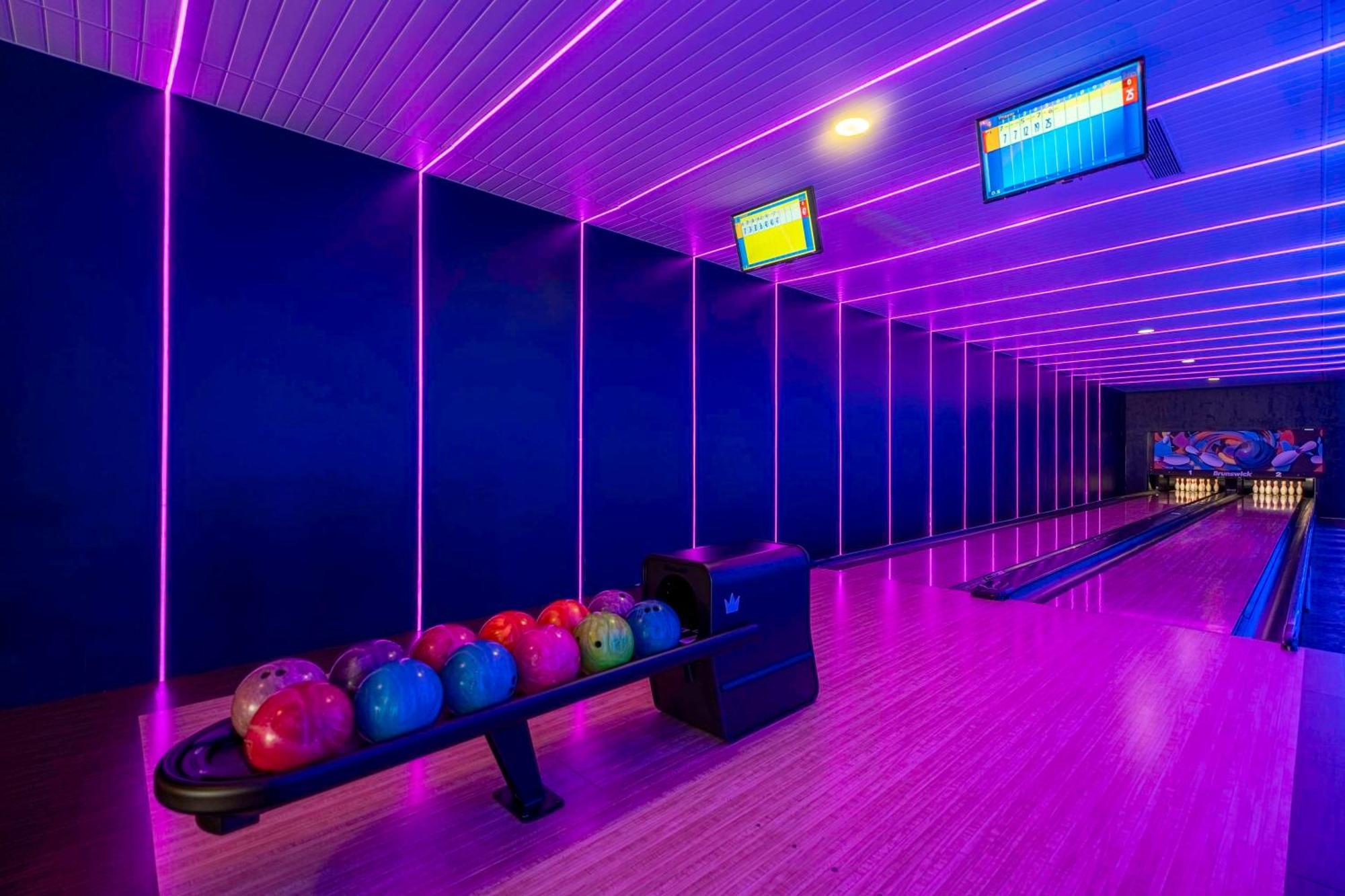 Radisson Blu Plaza Resort & Convention Centre Karjat Exterior foto Bowling at the 2016 Olympics